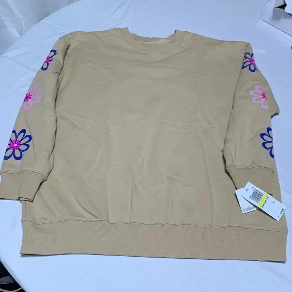 REBELLIOUS ONE Women’s Sweatshirt, NWT. Super Cute.